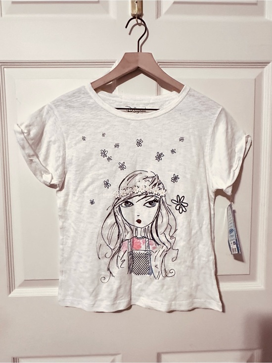 Disney Other - Vintage | Tee | The Teddy Duncan Girls Floral Graphic Tee with Daisy Appliqué